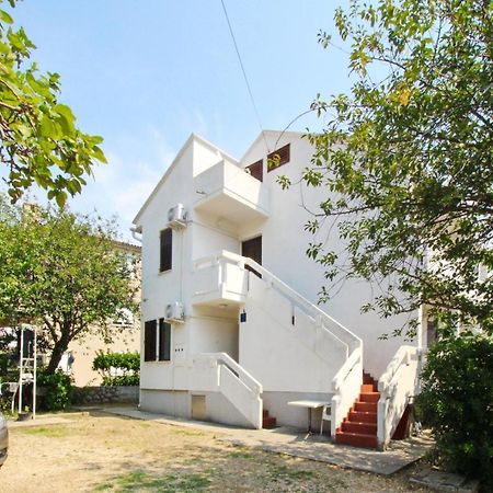 Apartments Teljega Baška Exterior foto
